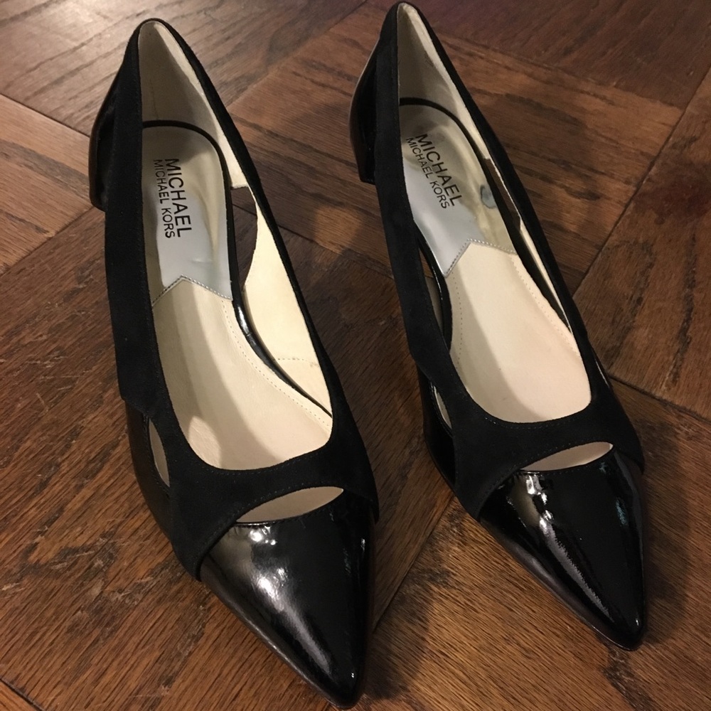 Michael Kors NWOB 1 1/2” Blk Pump Suede and Patent